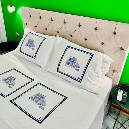 Casa Verde Di Giorgio 10 Mins Walk From Piraeus Port エクステリア 写真