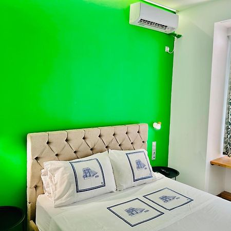 Casa Verde Di Giorgio 10 Mins Walk From Piraeus Port エクステリア 写真