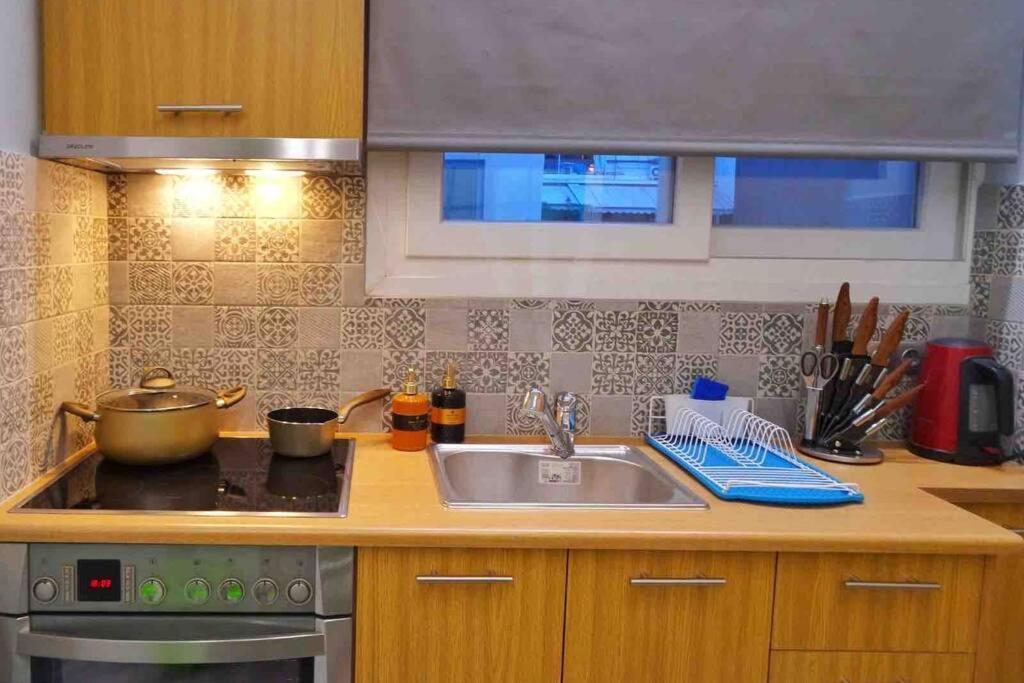 Casa Verde Di Giorgio 10 Mins Walk From Piraeus Port エクステリア 写真