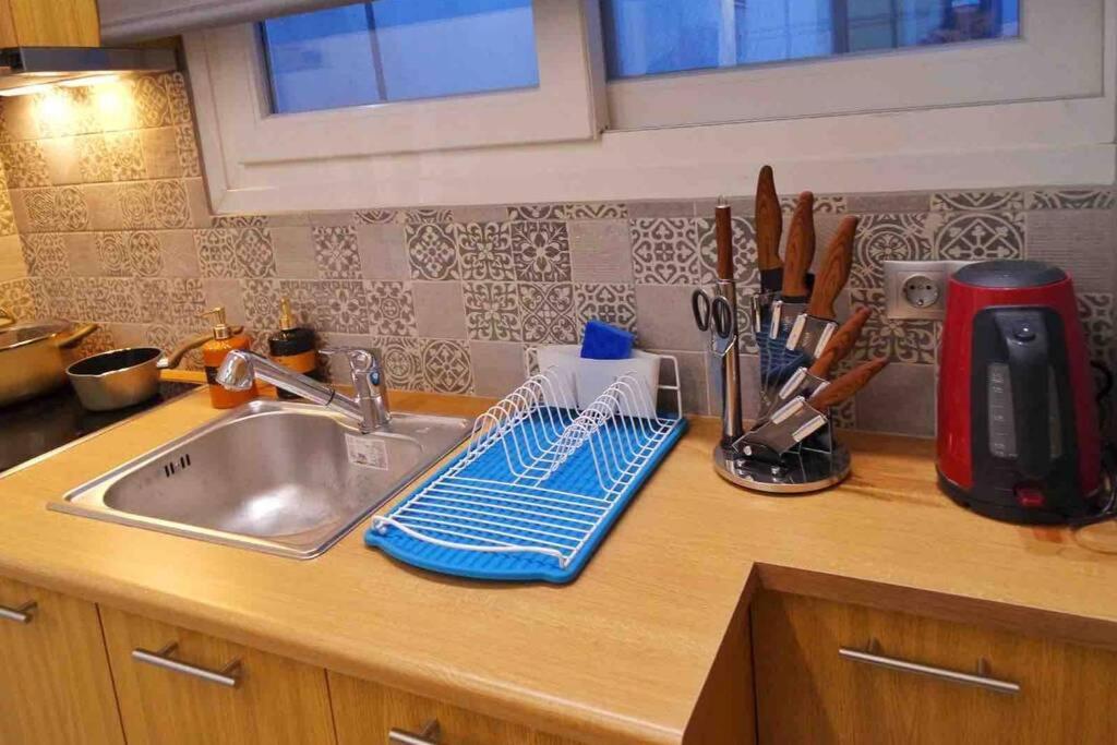 Casa Verde Di Giorgio 10 Mins Walk From Piraeus Port エクステリア 写真